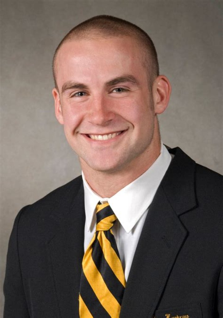 Tyler Sash - Bio, Age, height, Wiki, Facts and Family