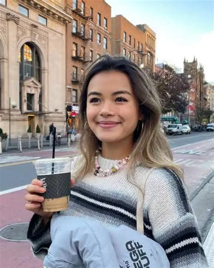Ur Mom Ashley - Bio, Age, Wiki, Facts and Family