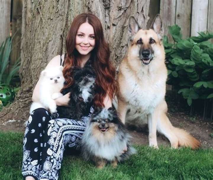 Vanessa De Prophetis - Bio, Age, Wiki, Facts and Family