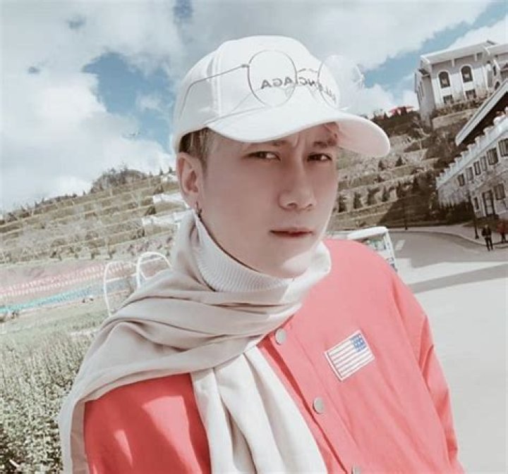 Vanh Leg - Bio, Age, Wiki, Facts and Family