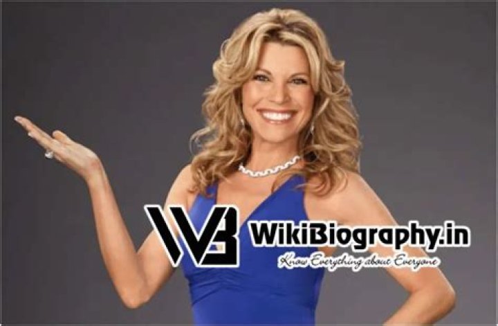 Vanna White - Bio, Age, Wiki, Facts and Family