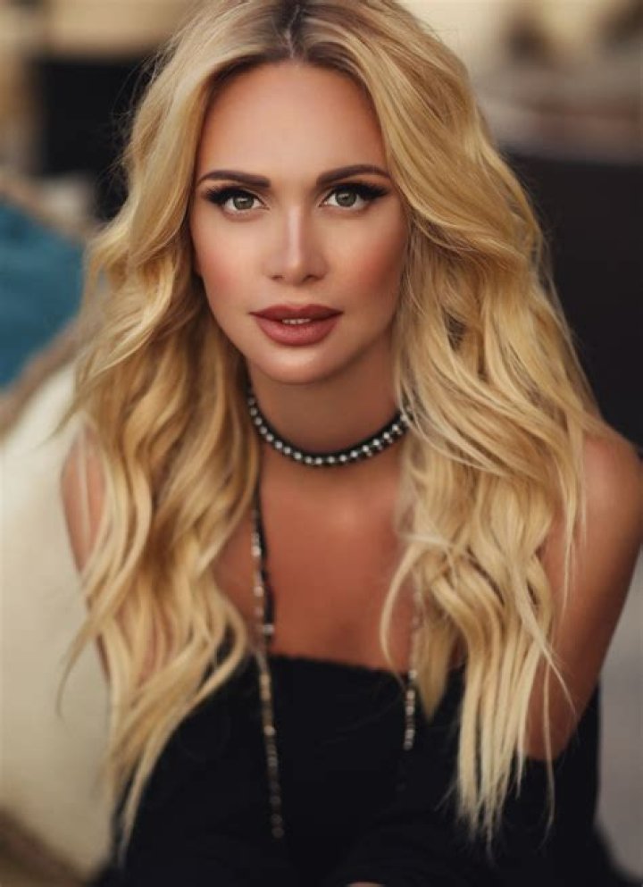 Victoria Lopyreva - Bio, Age, Wiki, Facts and Family