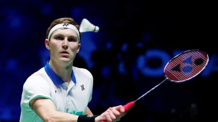 Viktor Axelsen - Bio, Age, weight, height, Wiki, Facts and Family