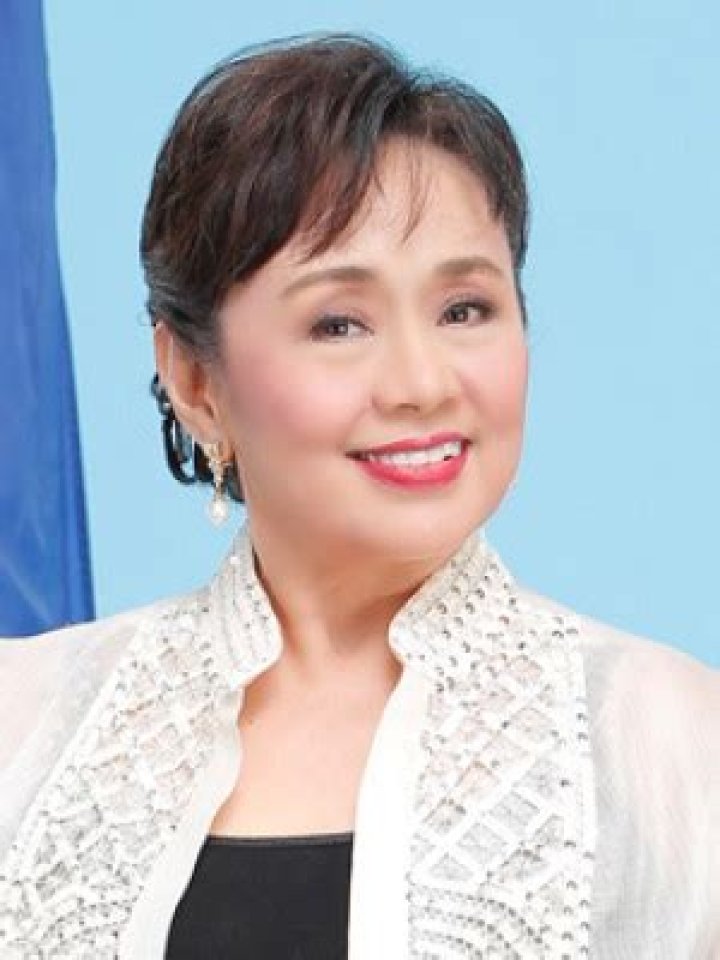 Vilma Santos - Bio, Age, Wiki, Facts and Family