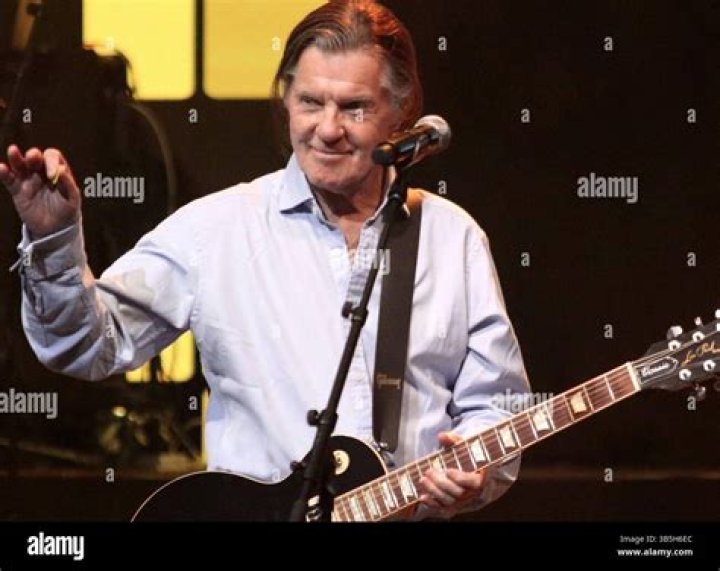 Vince Melouney: Guitarist Detailed Bio, Age, Birthday, & Height Insights and more