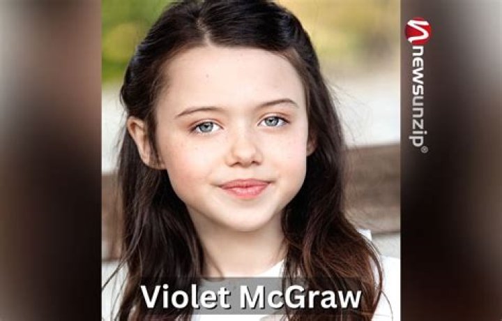 Violet McGraw - Bio, Age, Wiki, Facts and Family
