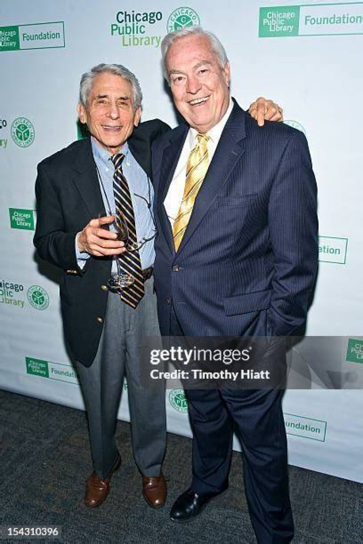 Walter Jacobson - Bio, Age, Wiki, Facts and Family