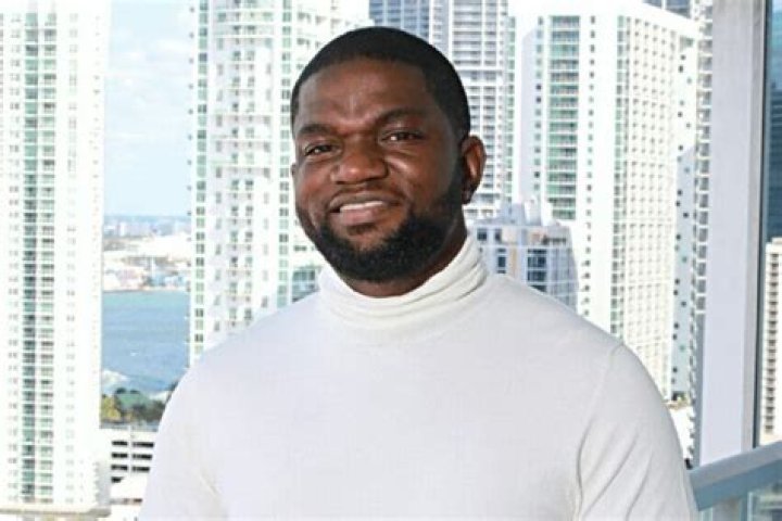 Walter Weekes (webvideostar) - Wikipedia, Age, Net Worth, Biography , Spotify, TikTok, Facebook, Facts and Family