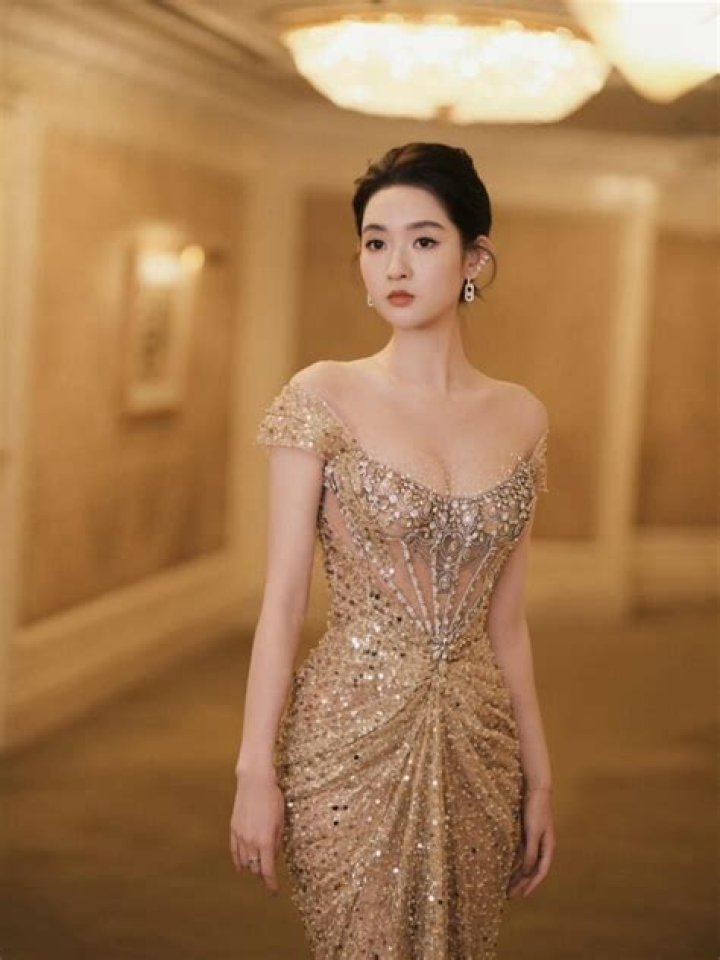 Wang Yuwen: TV Actress Detailed Bio, Age, Birthday, & Height Insights and more
