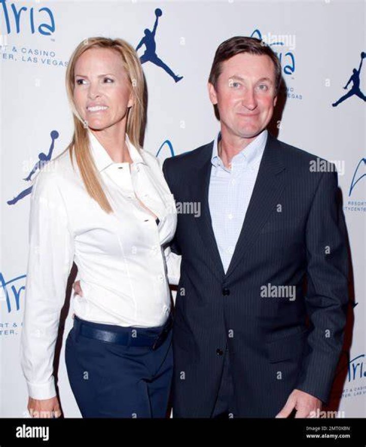 Wayne Gretzky - Bio, Age, net worth, weight, height, Wiki, Facts and Family