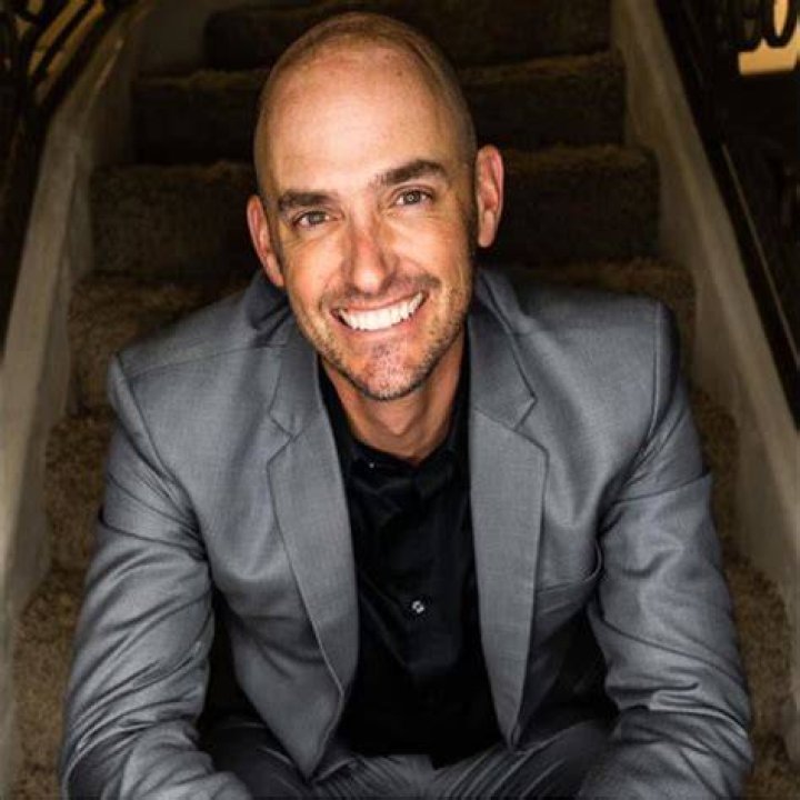 Who is Scott D Henry ? Wikipedia,Age,Height,Weight,Real Name,Net Worth