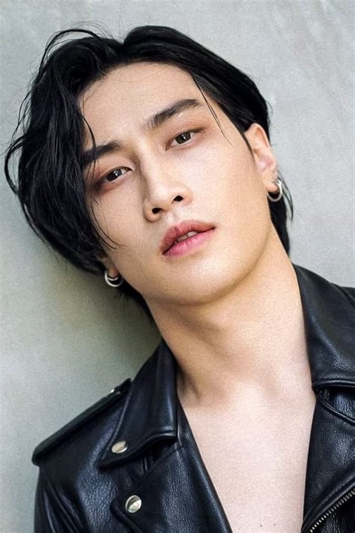 Wichapas Sumettikul: TV Actor Detailed Bio, Age, Birthday, & Height Insights and more