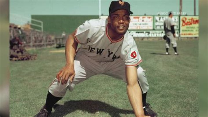 Willie Mays - Bio, Age, net worth, height, Wiki, Facts and Family