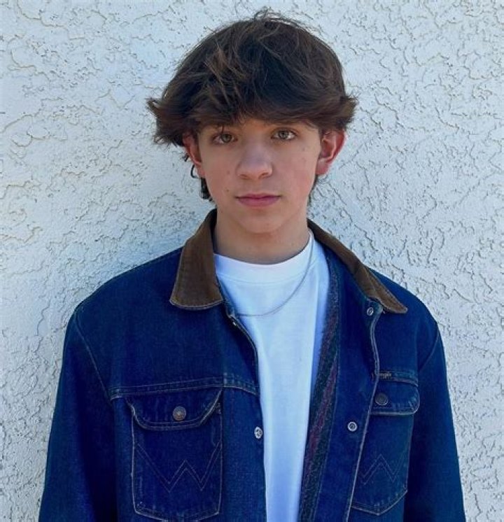 Winslow Fegley - Bio, Age, Wiki, Facts and Family