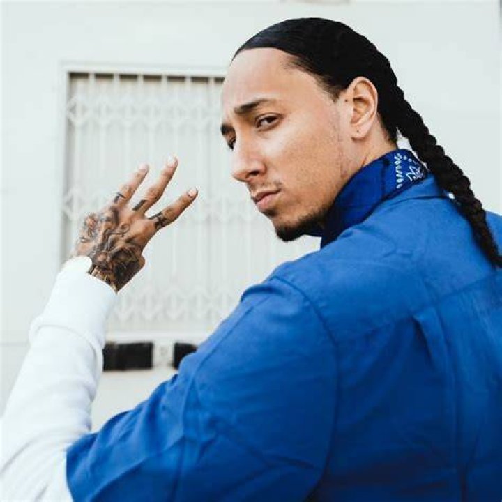 YeloHill: Rapper Detailed Bio, Age, Birthday, & Height Insights and more