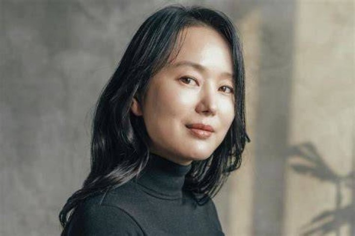 Yoon Jin-seo - Bio, Age, Wiki, Facts and Family