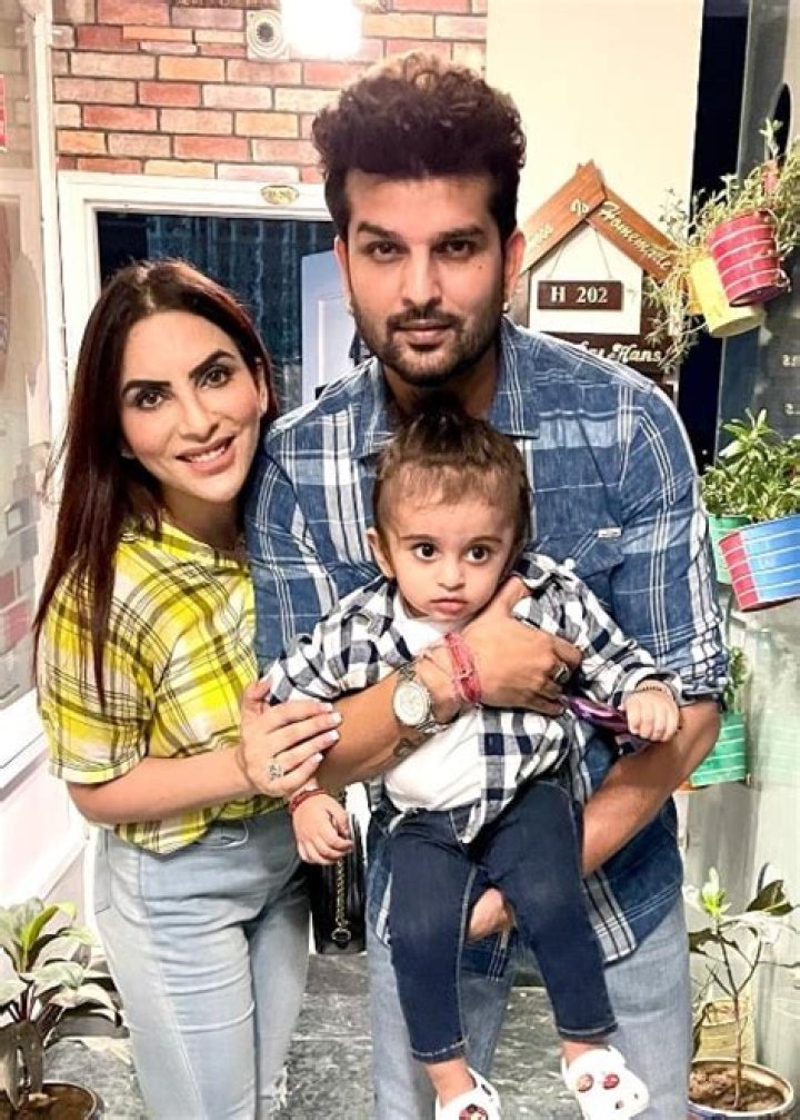 Yuvraj Hans - Bio, Age, siblings, Wiki, Facts and Family