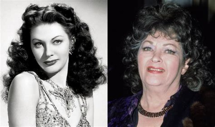 Yvonne DeCarlo - Bio, Age, Wiki, Facts and Family