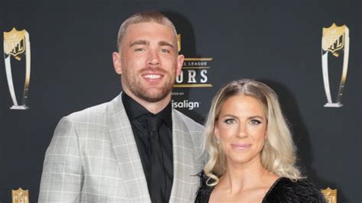 Zach Ertz - Bio, Age, net worth, weight, height, Wiki, Facts and Family