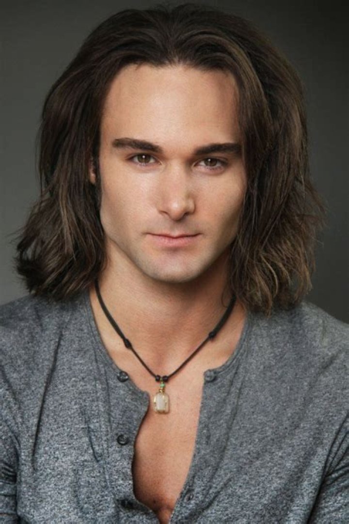 Zeb Halsell - Bio, Age, Wiki, Facts and Family