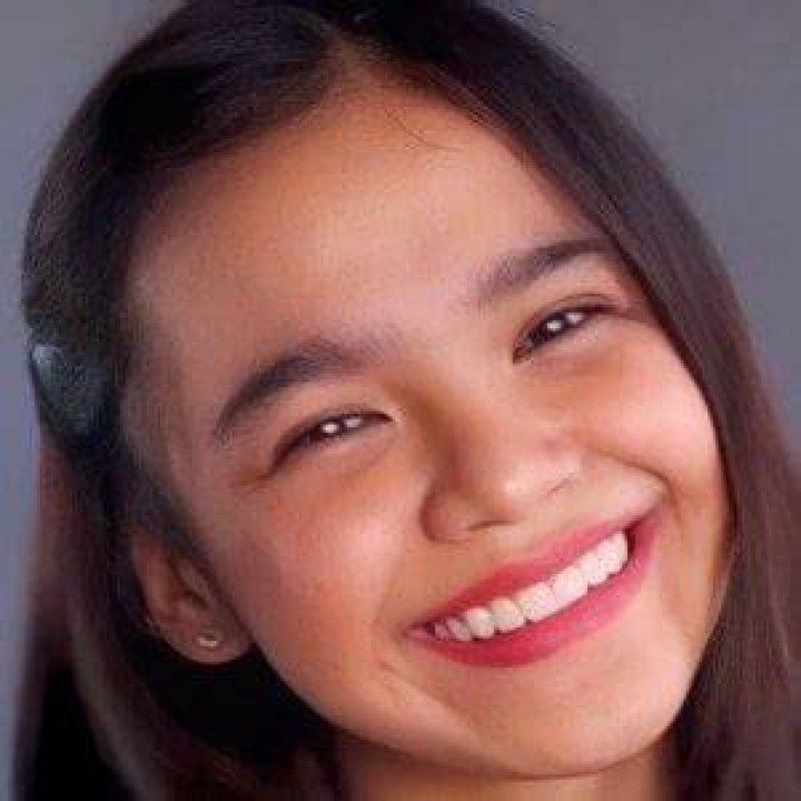 Zephanie Dimaranan: Pop Singer Detailed Bio, Age, Birthday, & Height Insights and more