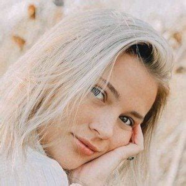 Zoe Hazel VanBrocklin - Bio, Age, Wiki, Facts and Family